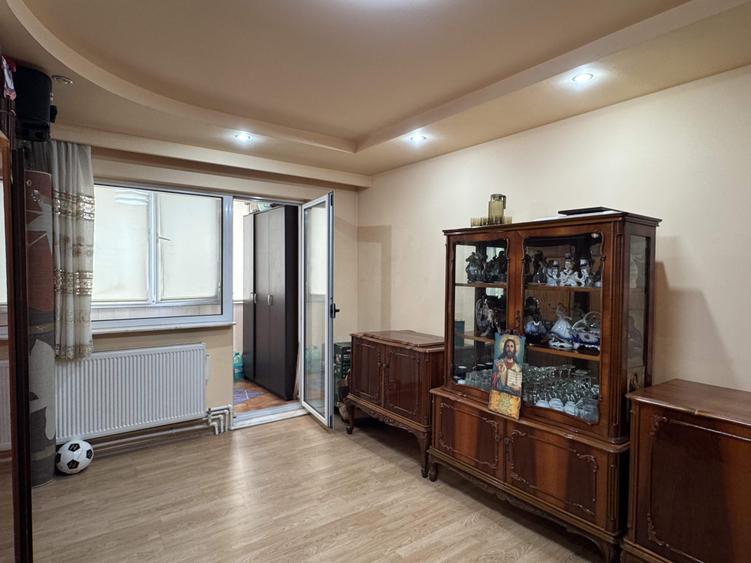 5 cam. etaj 1, 96 mp, decomandat, renovat, zona Zahana - 13