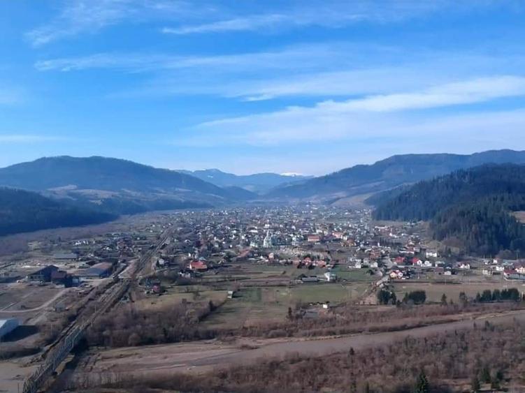 Teren de munte retras, cu peisaj superb 26350 mp - 3