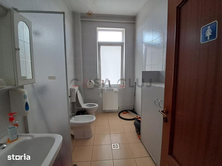 Apartament de 5 camere in Vila , ideal ivesti?ie, parcari - 1