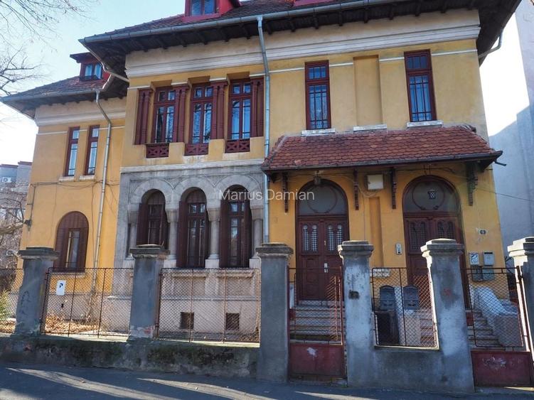 NOU APARTAMENT TIP DUPLEX 8CAMERE COTROCENI-OPERA NATIONALA