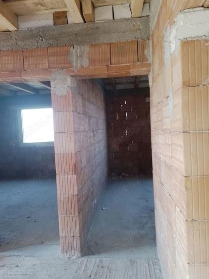 Vand Casa in construc?ie - 8