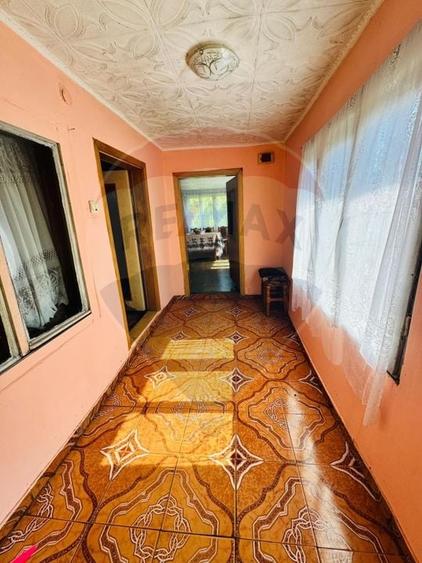 Casă individuală cu 2 camere cu Teren 4890 Mp în Hărnicești