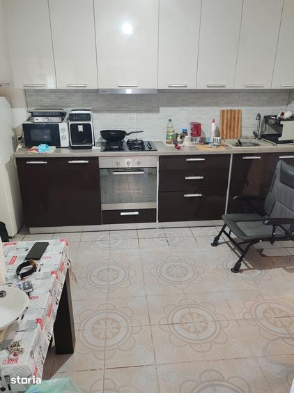 Casă cu 3 camere decomandat cu Teren 1400 Mp în Cogealac