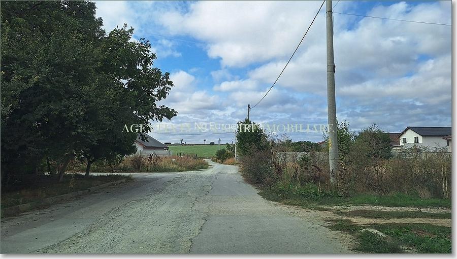 Teren de vanzare in Lazu, Cartierul Nou - 400 mp