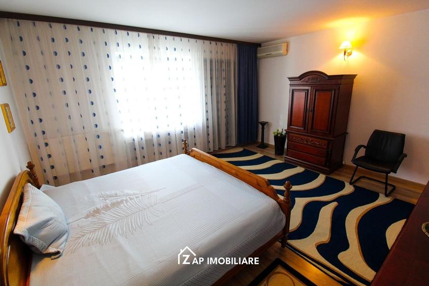 Unirii - Casa Zona Romcab -  400mp - 1259 mp teren - Garaj dublu - piscina - 42