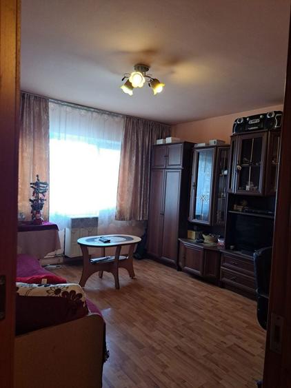 Garsoniera de vanzare - 1