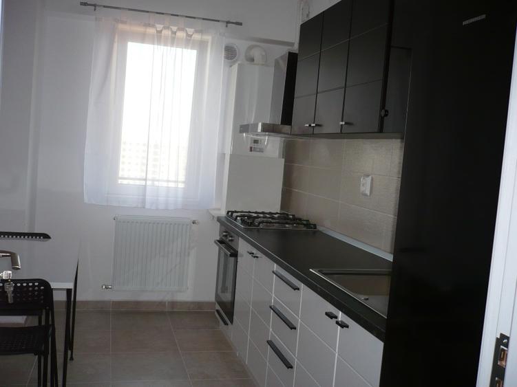 Inchiriez ap 2 camere cu loc de parcare, Bdul Metalurgiei Grand Arena - 3