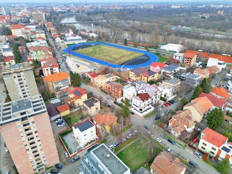 Vilă spațioasă 202 mp utili, Calea Romanilor - 2