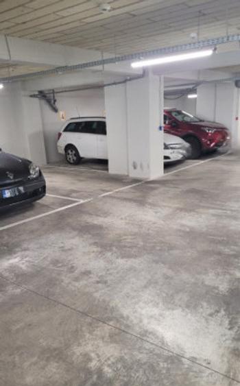 Proprietar apartament 2 camere,decomandat,loc parcare sub. Lupeni - 12