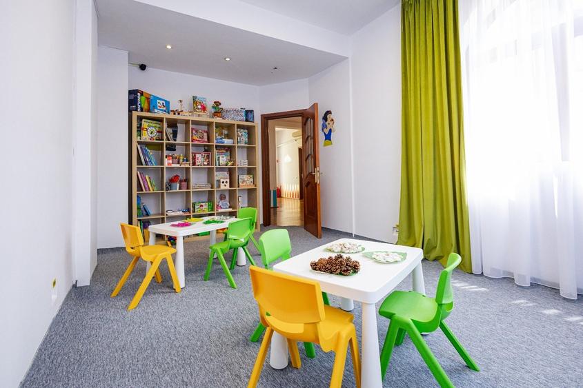 Vila - Parcul Carol - 13 Camere - Pretabil Gradinita - Autorizata - 51