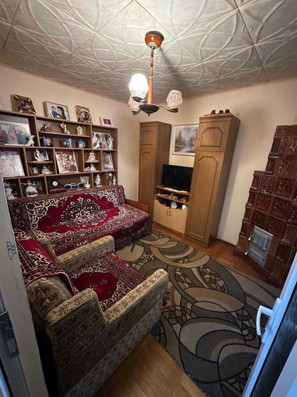 De vanzare apartament 2 camere - 3