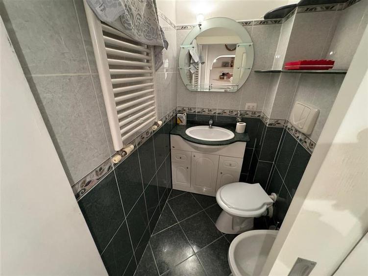 Apartament 3 camere, 72mp, etaj 2, zona fostul Tribunal - stradal - 12