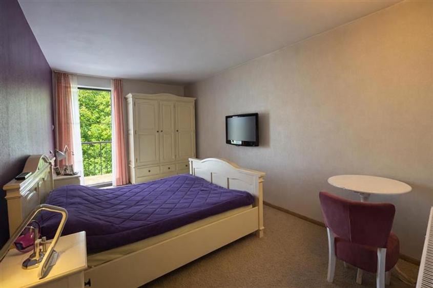 Casa nordica luminoasa, gata de mutat, garaj cald,spatiu de poveste la mansarda, - 7