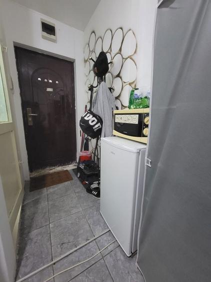 Proprietar, inchiriez urgent garsoniera la parter pe Ofcea10 - 7