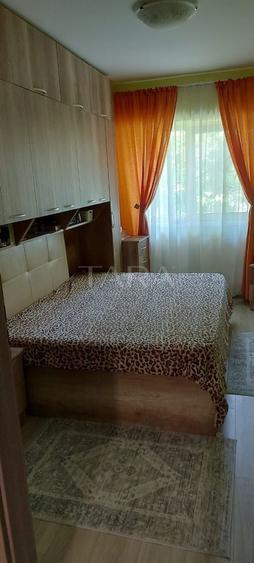 Apartament cu 5 camere decomandat, mobilat în Mănăștur