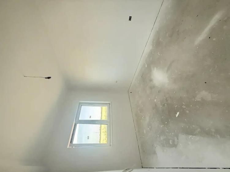 Casă cu 3 camere cu Teren 735 Mp în Urseni
