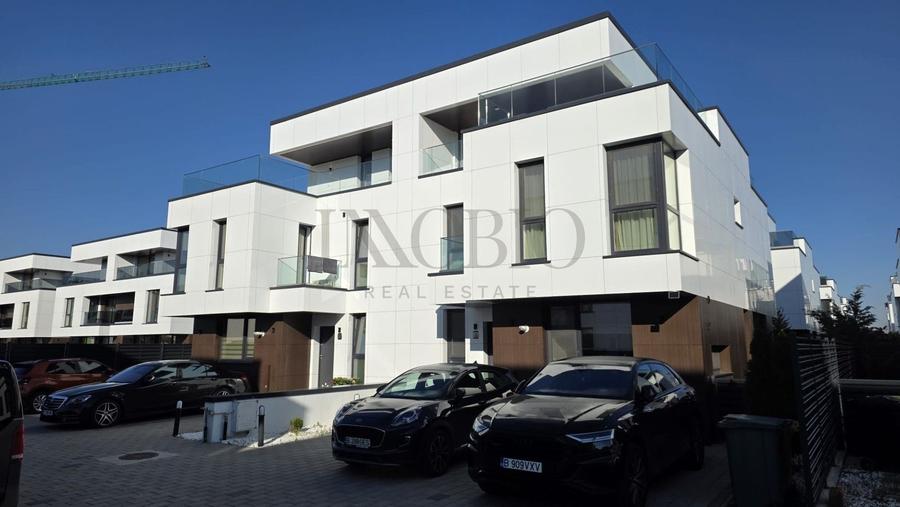 Casă individuală cu 5 camere cu Canalizare în Pipera