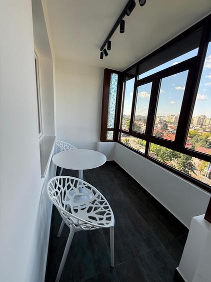 Apartament cu 2 camere circular în Vatra Luminoasă