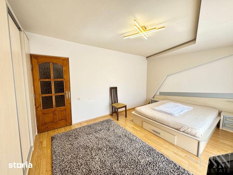 Apartament cu 3 camere în Decebal