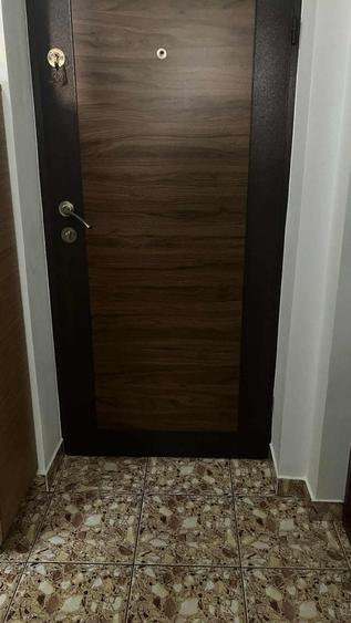 Vand apartament in mun.Petrosani,strada Saturn - 2
