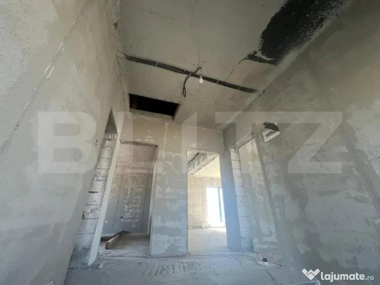 Casă cu 5 camere cu Teren 450 Mp în Central