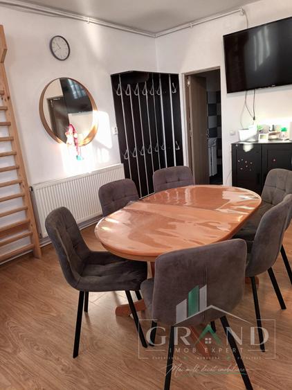 Apartament cu 3 camere semidecomandat, mobilat în Semicentral