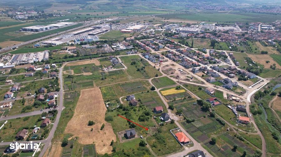 Teren de 500 mp, în Veterani