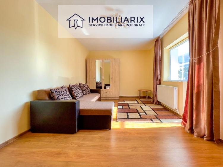 Apartament cu 2 camere decomandat în Casa de Cultură