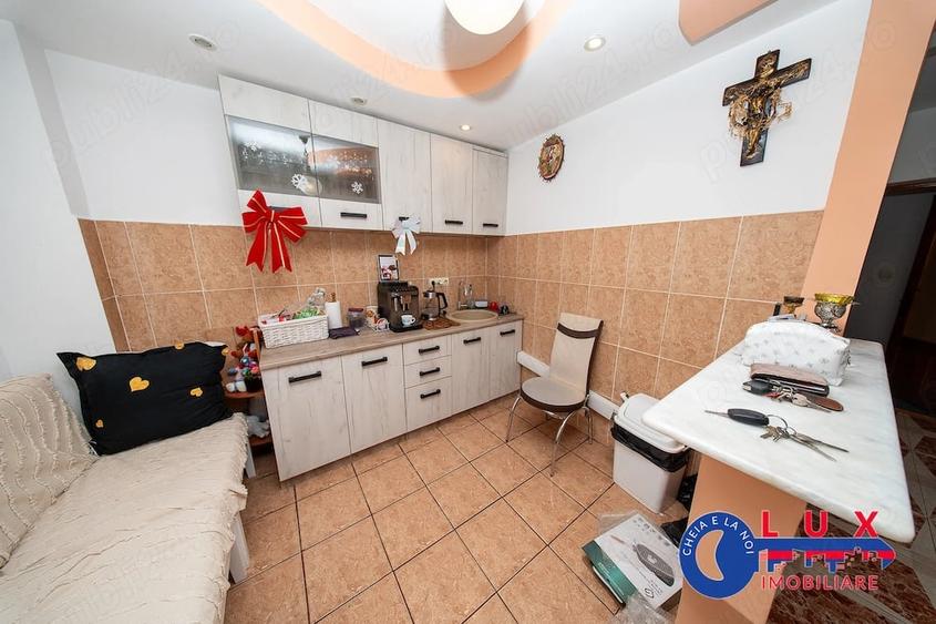 Id 6764 de vanzare - casa ultracentrala - 6