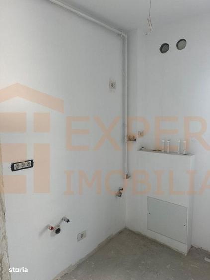 Apartament cu 2 camere decomandat în Mamaia