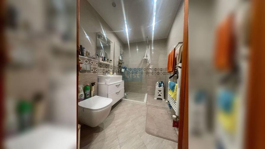 Apartament cu 3 camere decomandat în Luncă