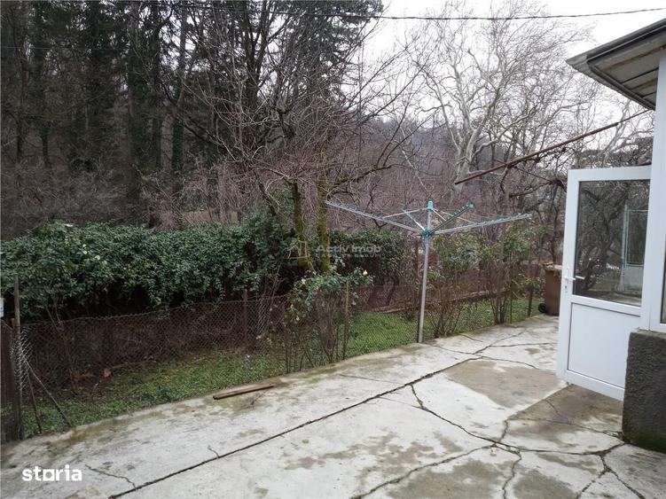 Casă cu 4 camere în Marila