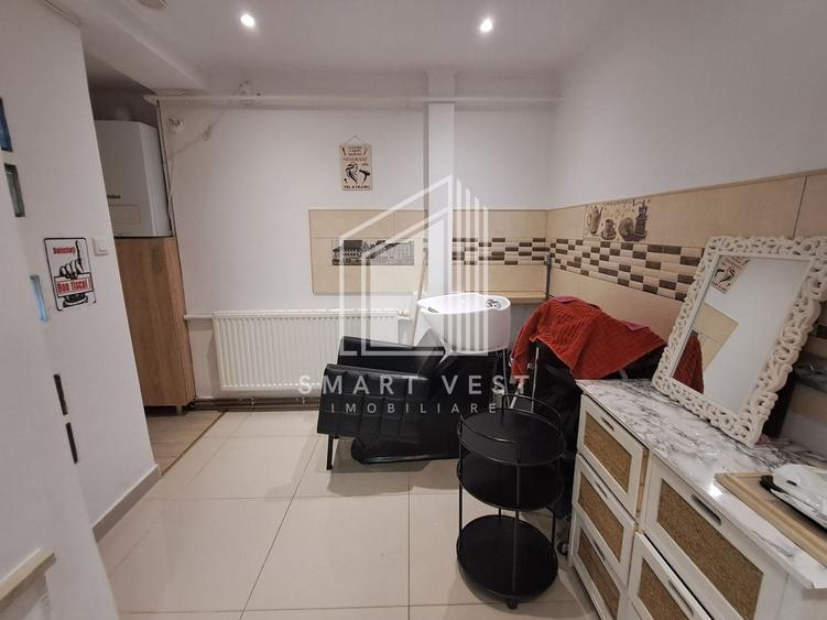 Apartament cu 2 camere semidecomandat, mobilat în Central
