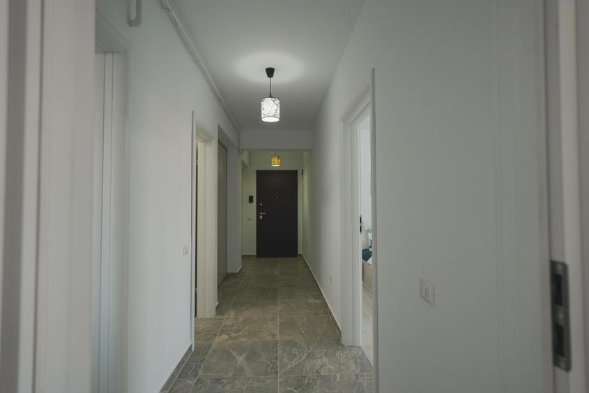 2 CAM DECOMANDAT, 66 mp utili,  CADOU: BOXA DEPOZITARE, zona Fundeni - 11