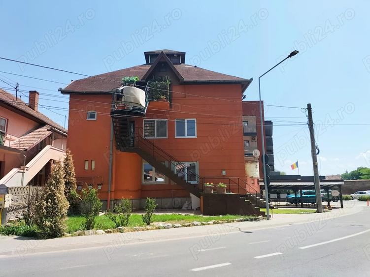 Imobil Exclusivist in Cetatea Carolina Alba Iulia - 1