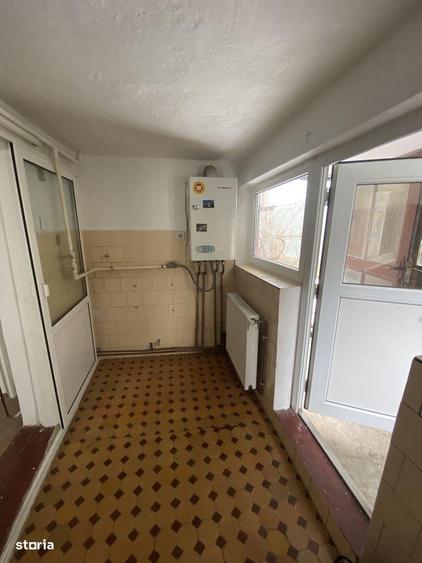 Casa, construita 2004, pre? 122000 neg str Doroban?i - 9