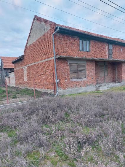 Vând casă Cutina - 1