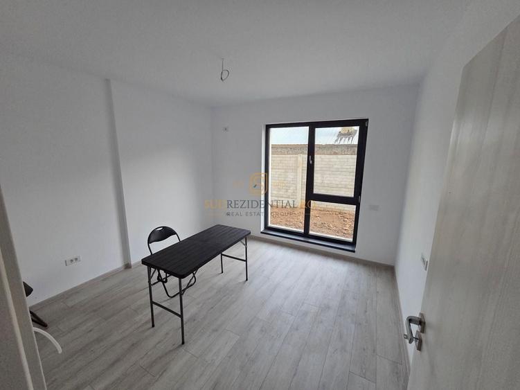 Apartament cu 2 camere decomandat în Apărătorii Patriei