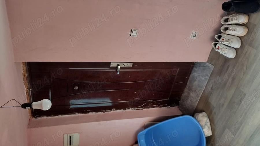 Vand casa cu teren 2000 m2 - 7