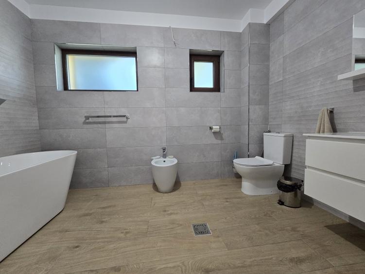 Casa individuala 210 mp, Cartierul Latin, curte 380 mp - 13