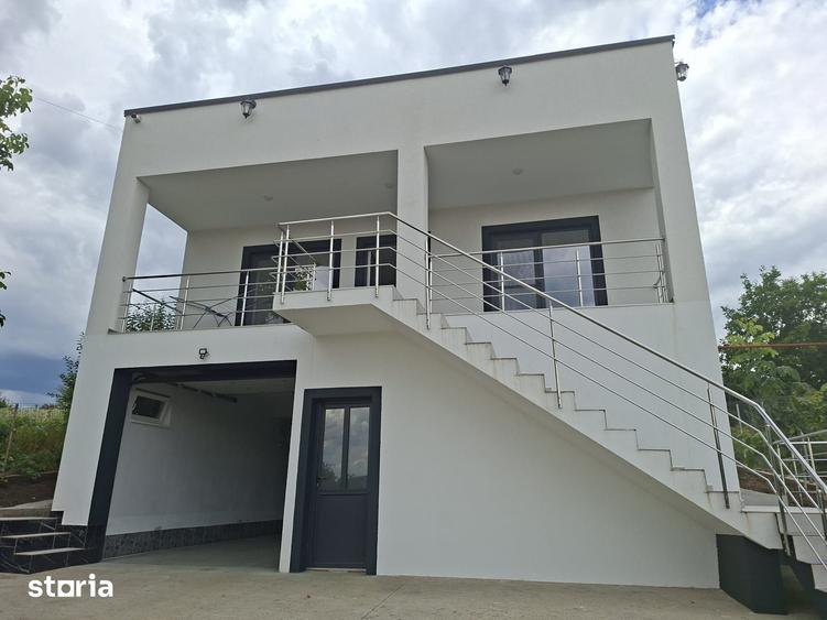 Casă cu 4 camere cu Teren 1050 Mp în Miroslava