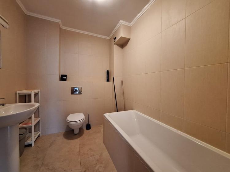 Apartament cu 3 camere, terasa de 20 mp, parcare, zona BMW - 7