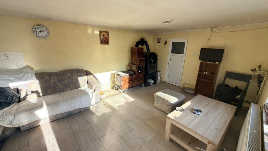 Casa 3 camere + curte 168mp in Avrig - 4