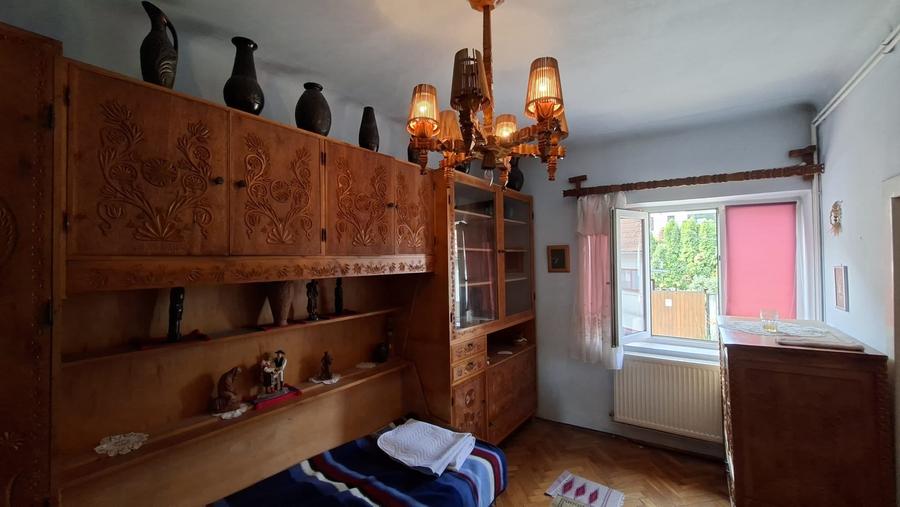 De vanzare casa singur in curte, 2 camere, Tg. Mures, Zona centrala - 9