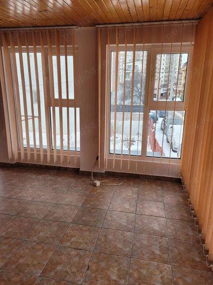 Inchiriez spatiu comercial Mihai Bravu - birou - 4