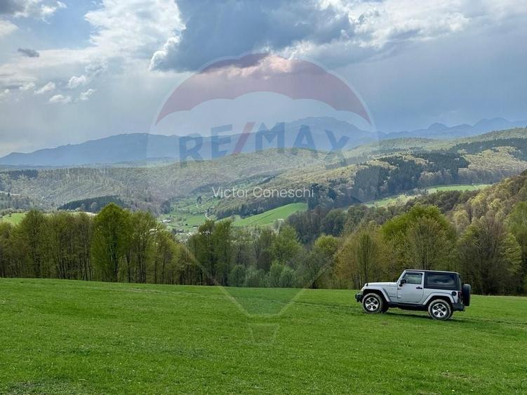 Teren de vanzare 5,755mp/ Sita Buzaului
