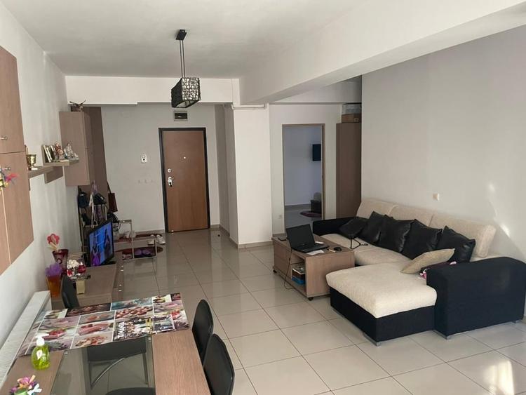 Apartament 3 Camere Decomandat – Faleza Nord - 2