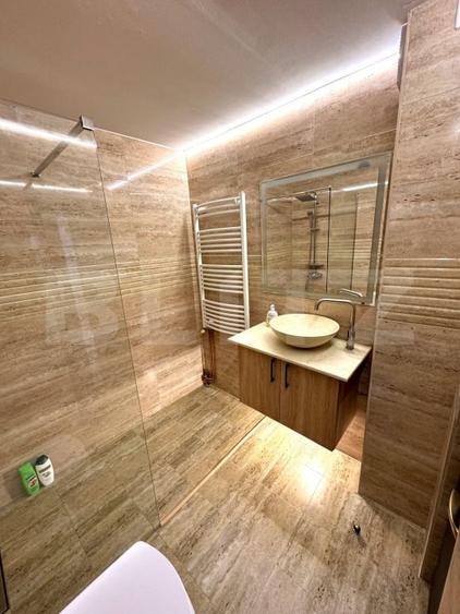 Apartament, 2 camere decomandat, zona centrala - 9