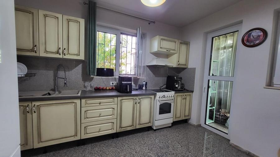 REV2005300 Casa - Otopeni - Mc Donalds - 3