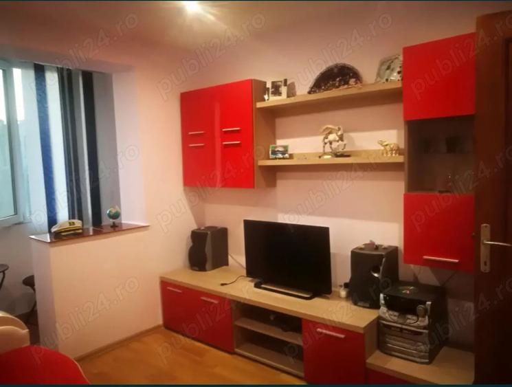 Inchiriez Apartament 2 Camere - 3